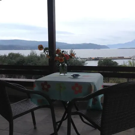 度假居 Glastri 阿莫利亚尼岛